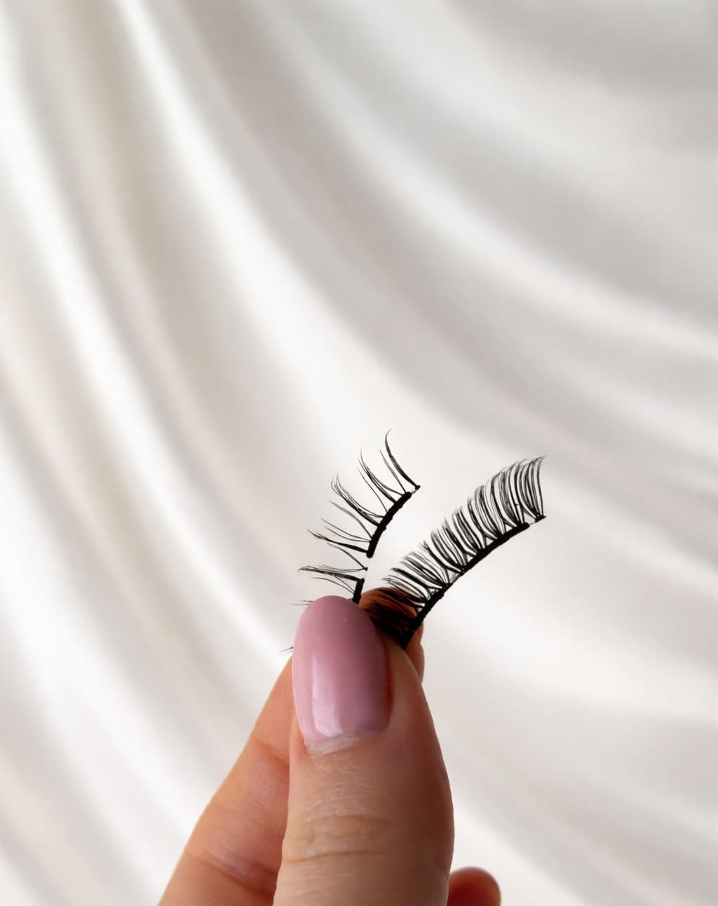 Step 2: Preparazione delle ciglia magnetiche